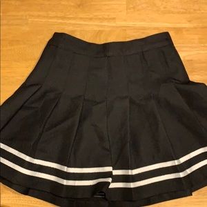 Black pleated skirt